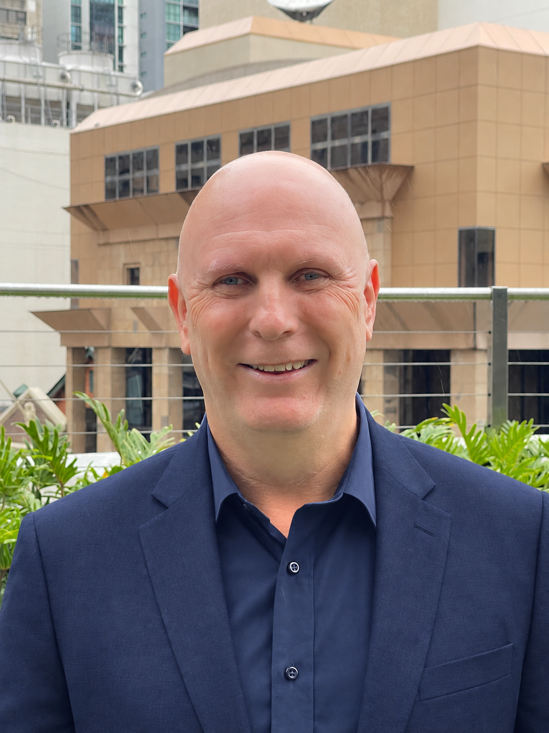 Portrait of Nigel Schmalkuche, Global Executive Advisor at DataVirtue Consulting.